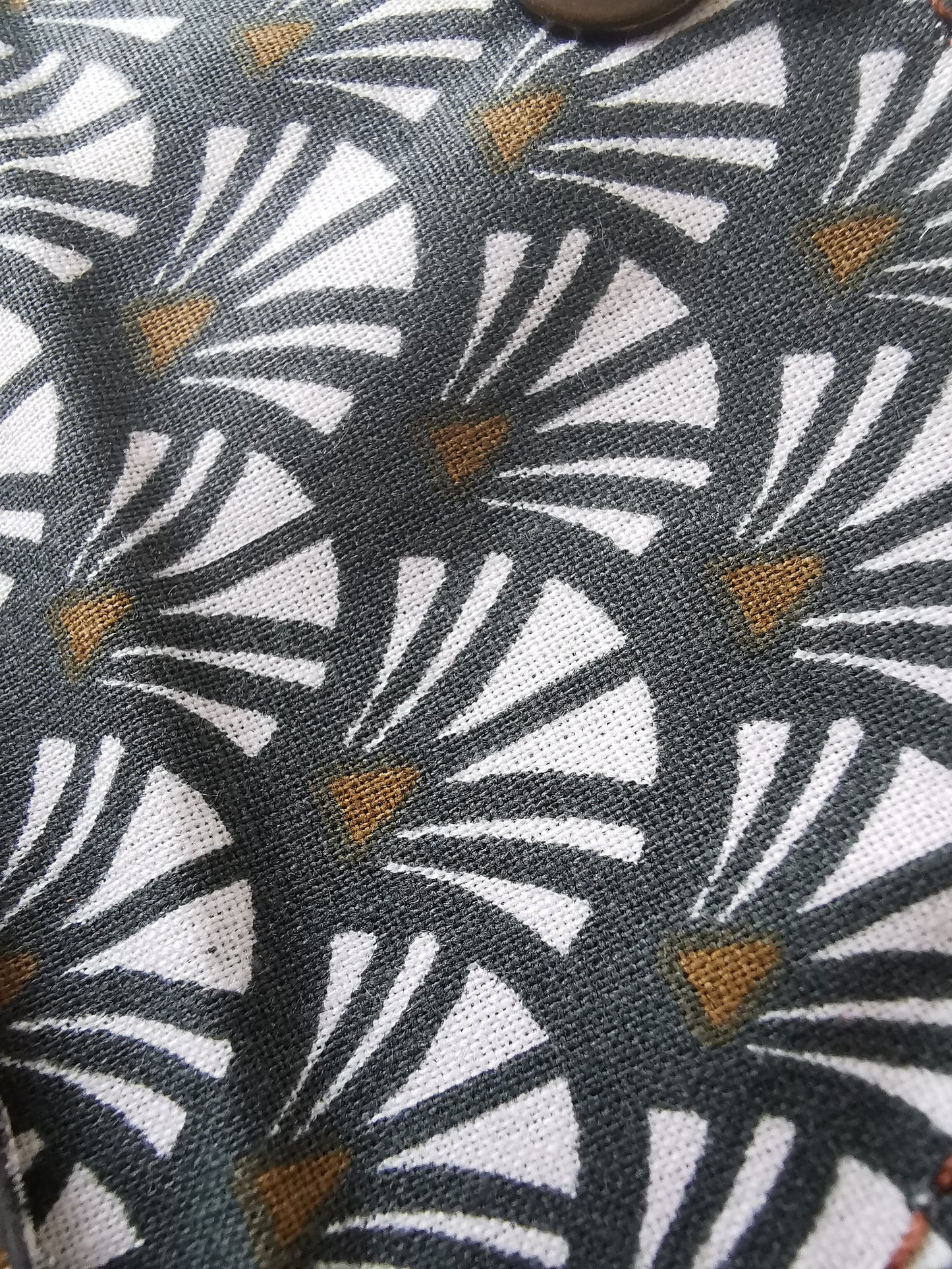 La pochette "Amazone"